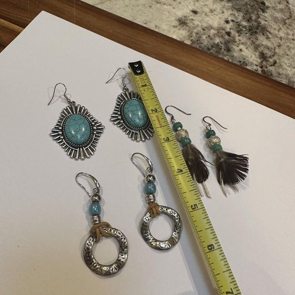 Jewelry Lot Of 3 Dangle Drop Pierced Earrings Blue Tones - Picture 8 of 12